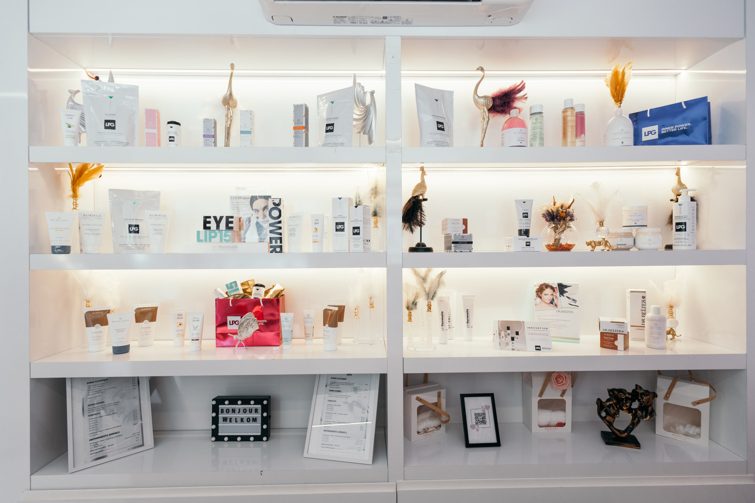 Product display shelves — Interior Photography, Brussels