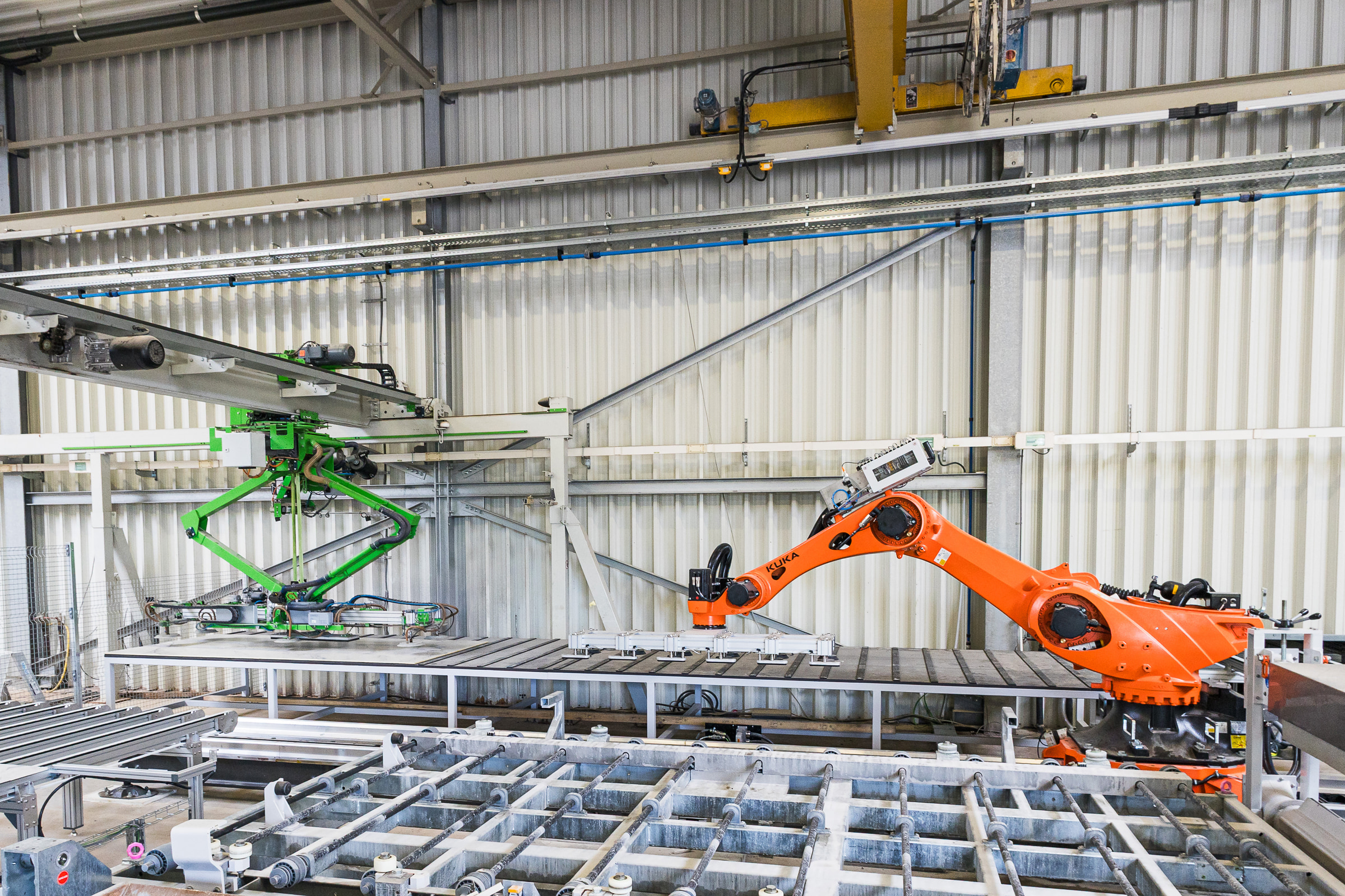 Robotic arm on the production line — Interior Photography, Brussels