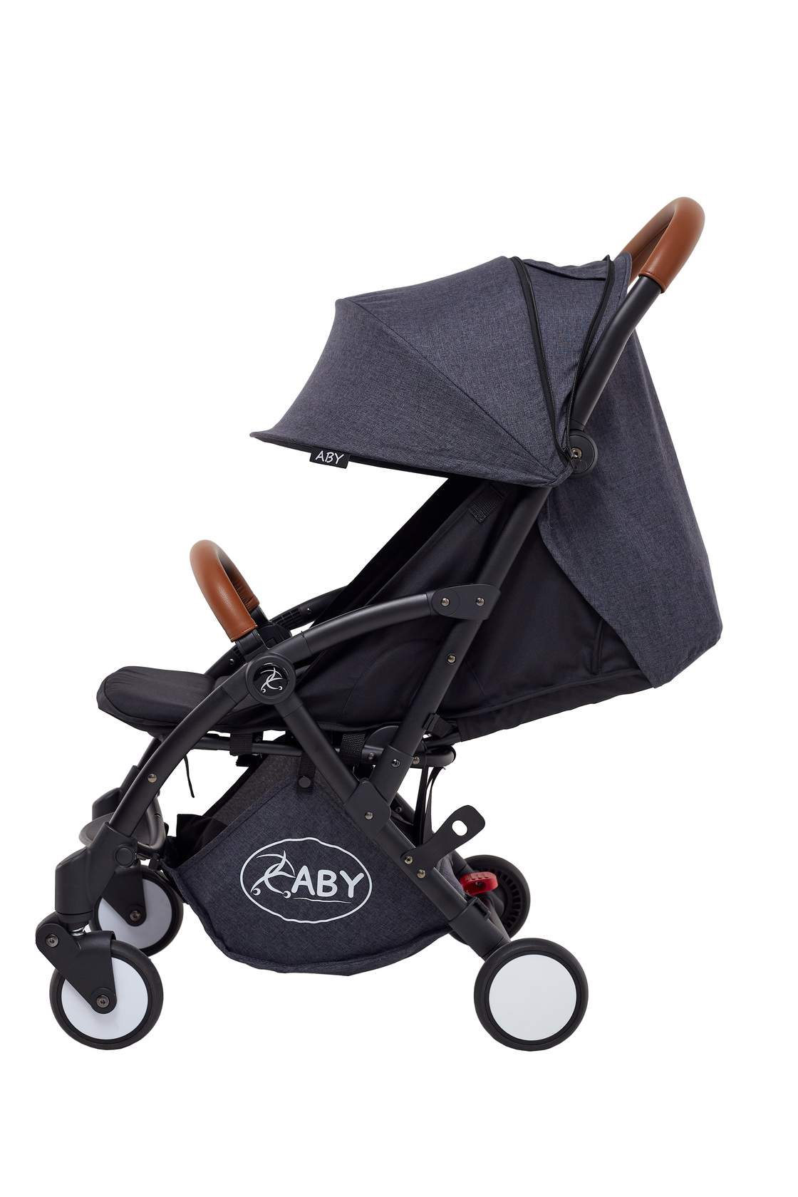 Compact stroller in profile — Amazon-Ready Product Photography, Brussels